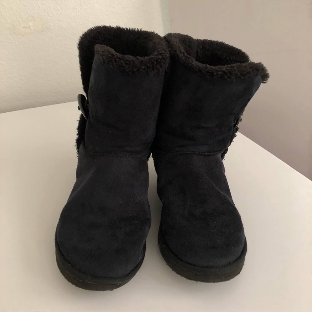 Sz 6 Black New Edition Booties